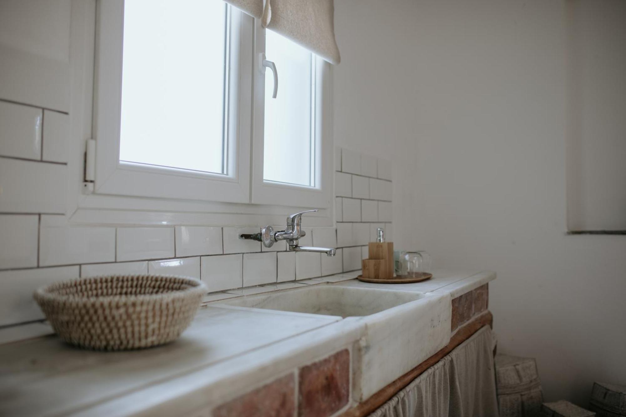 Yi & Thalassa Living By Khi Китнос Экстерьер фото